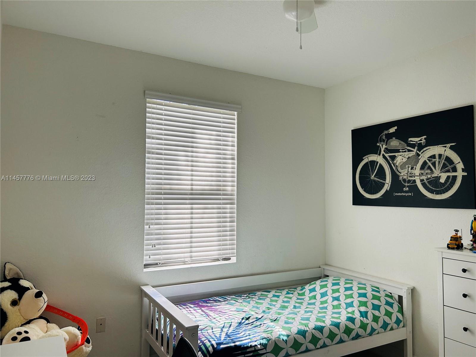 Listing Photo 7