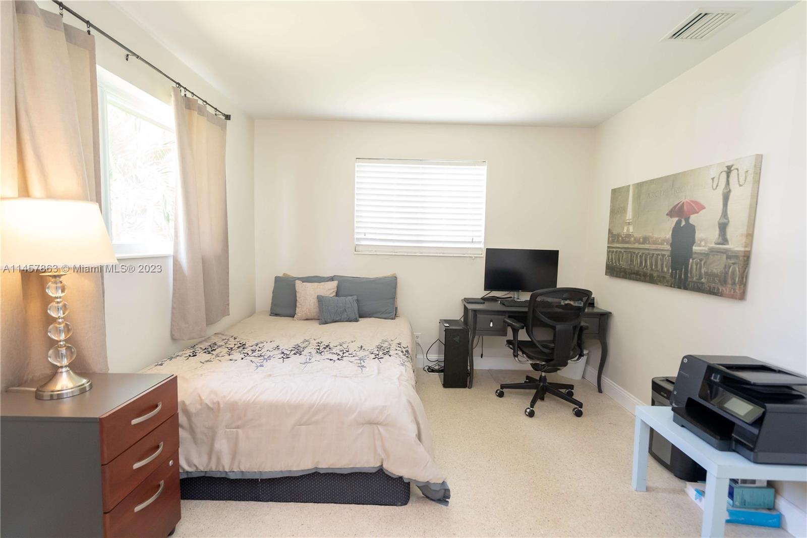 Listing Photo 24