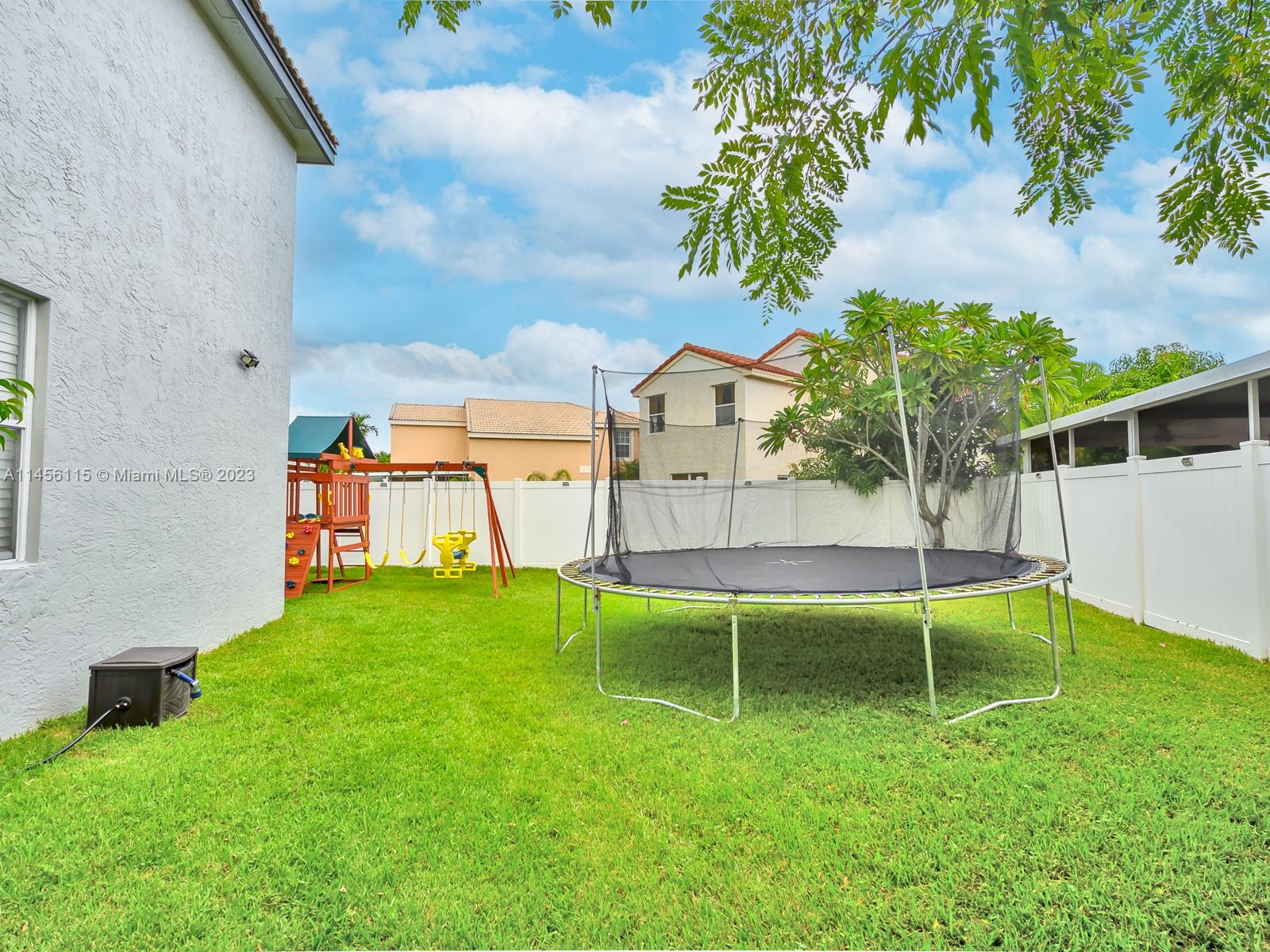 Listing Photo 27