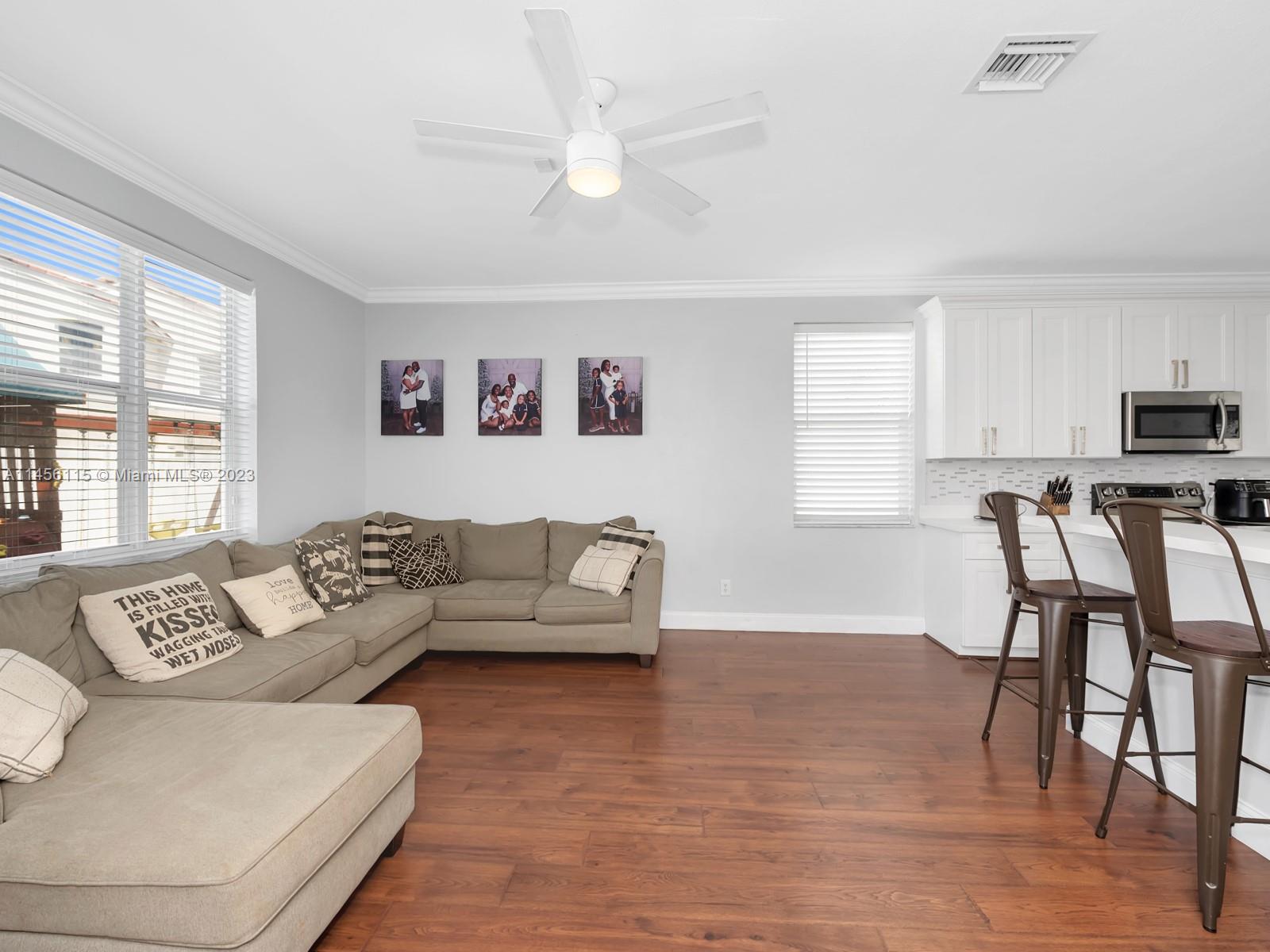Listing Photo 7