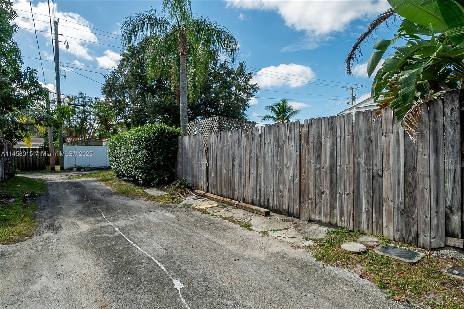 Listing Photo 32