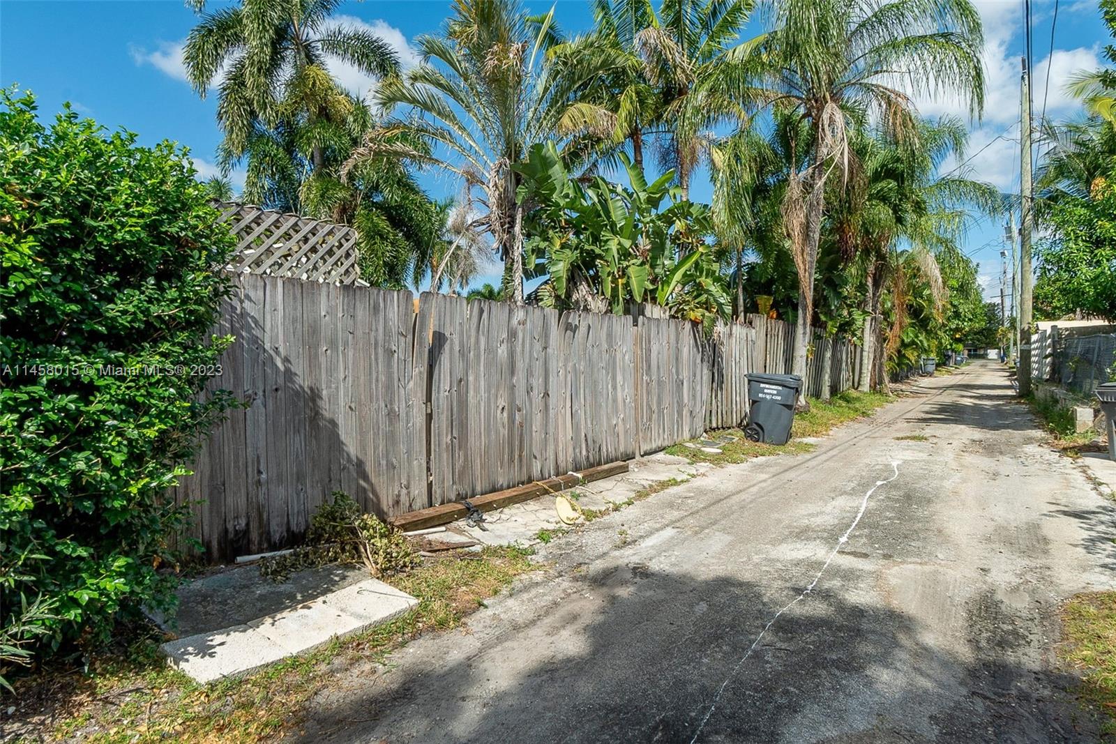 Listing Photo 33