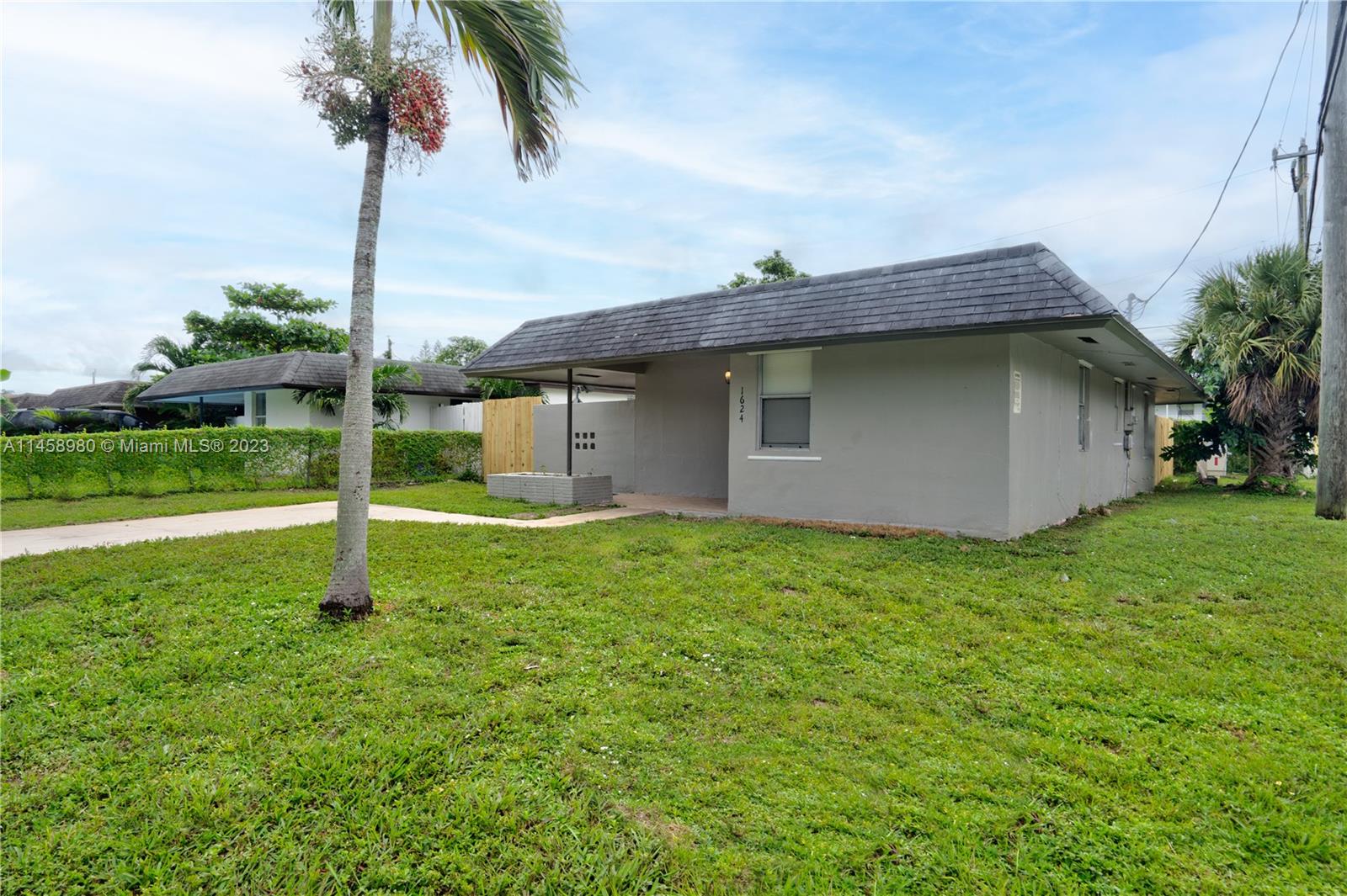 1624 NW 7th St  For Sale A11458980, FL