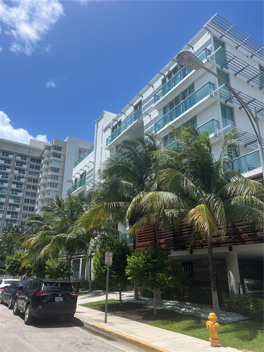 Welcome to Miami Beach's prime getaway destination! This stylish 1-bedroom, 1-bathroom condo hotel on the 5th floor offers the perfect blend of comfort and investment potential. Situated in the heart of Miami Beach, just steps from the iconic Ocean Drive and beautiful sandy beaches. The association covers all the essentials, ensuring a carefree ownership experience, including common area maintenance and security. Benefit from the flexibility to rent your unit short-term or long-term, maximizing your return on investment. Enjoy the building's inviting pool, a fantastic spot to relax and soak up the Miami sun. Immerse yourself in the vibrant Miami lifestyle, with easy access to top-notch dining, shopping, nightlife, and cultural attractions.