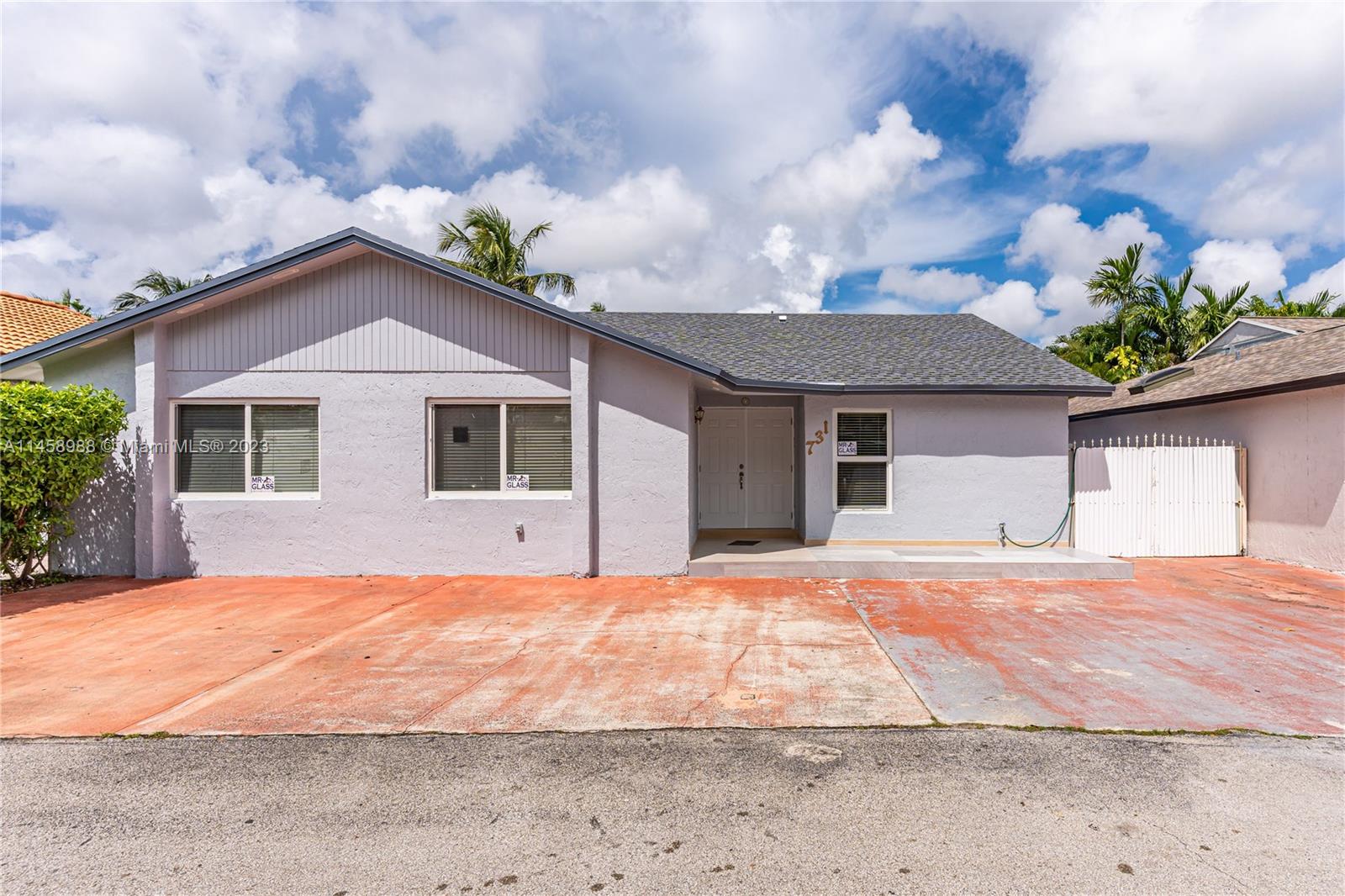 731 SW 98th Place Cir, Miami, FL 33174