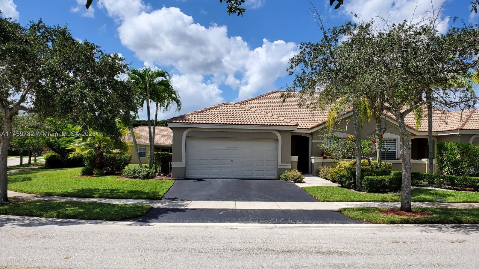 A must-see!! This move-in ready, charming 3 bedroom plus den or office 2 full bath home, totally remodeled featuring top finishes, brand new appliances, new floors, high-end Art glass wall 2 full set of washer and dryers, New water heater and Plumbing fixtures.  In one of Weston’s top gated communities,  “SAVANNA", with a spectacular cornet lot, access to the Clubhouse & Pool. A great school district and great location!! Easy access to major highways. This one will go FAST!!