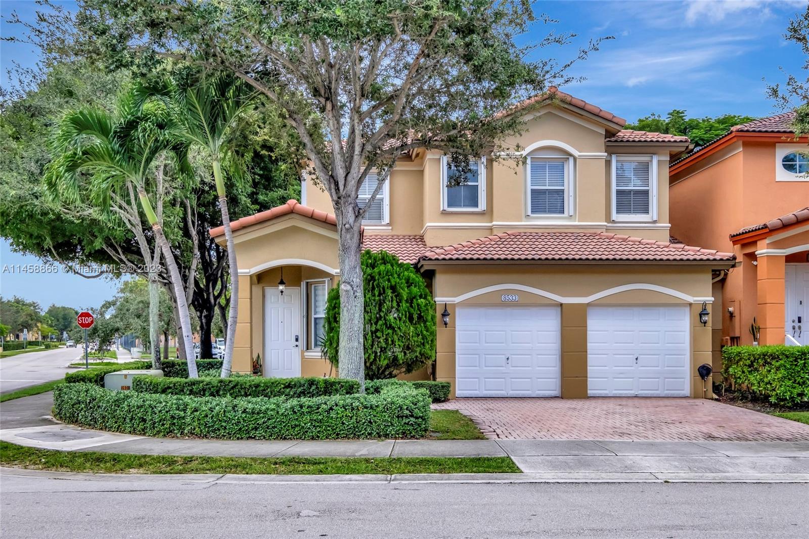 Islands at Doral Homes for Sale Doral, Fl Real Estate Single Family