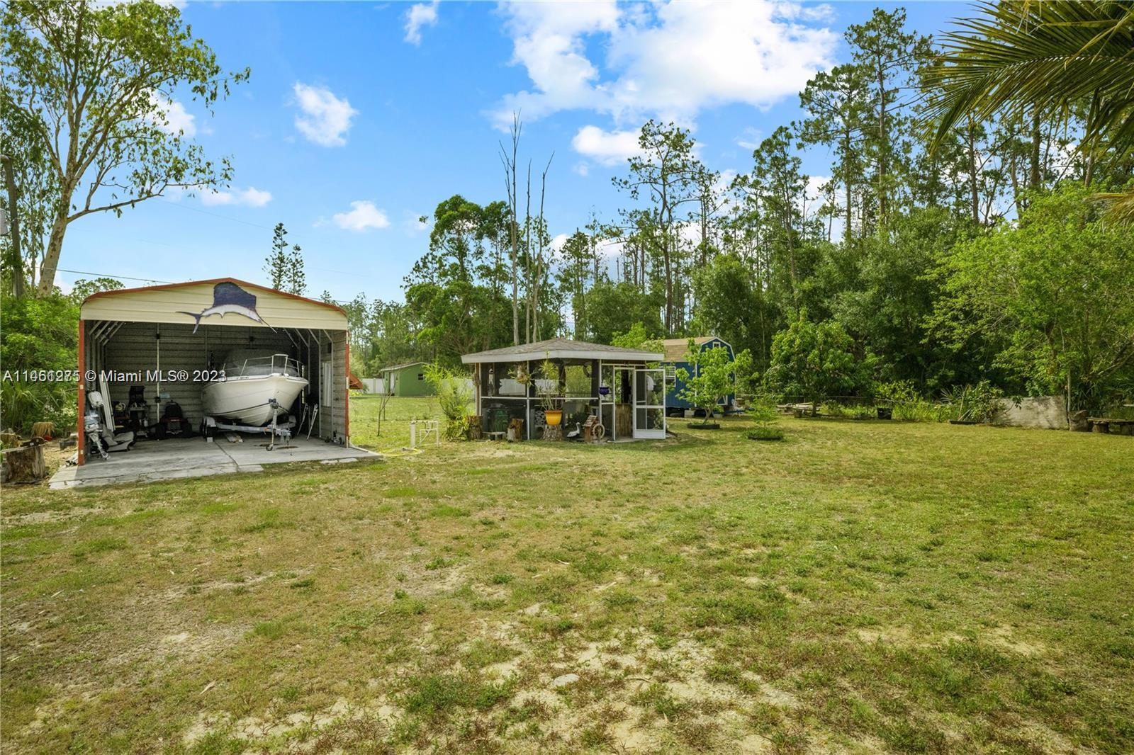 Listing Photo 8