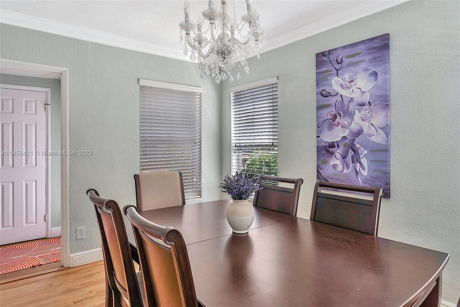 Listing Photo 10