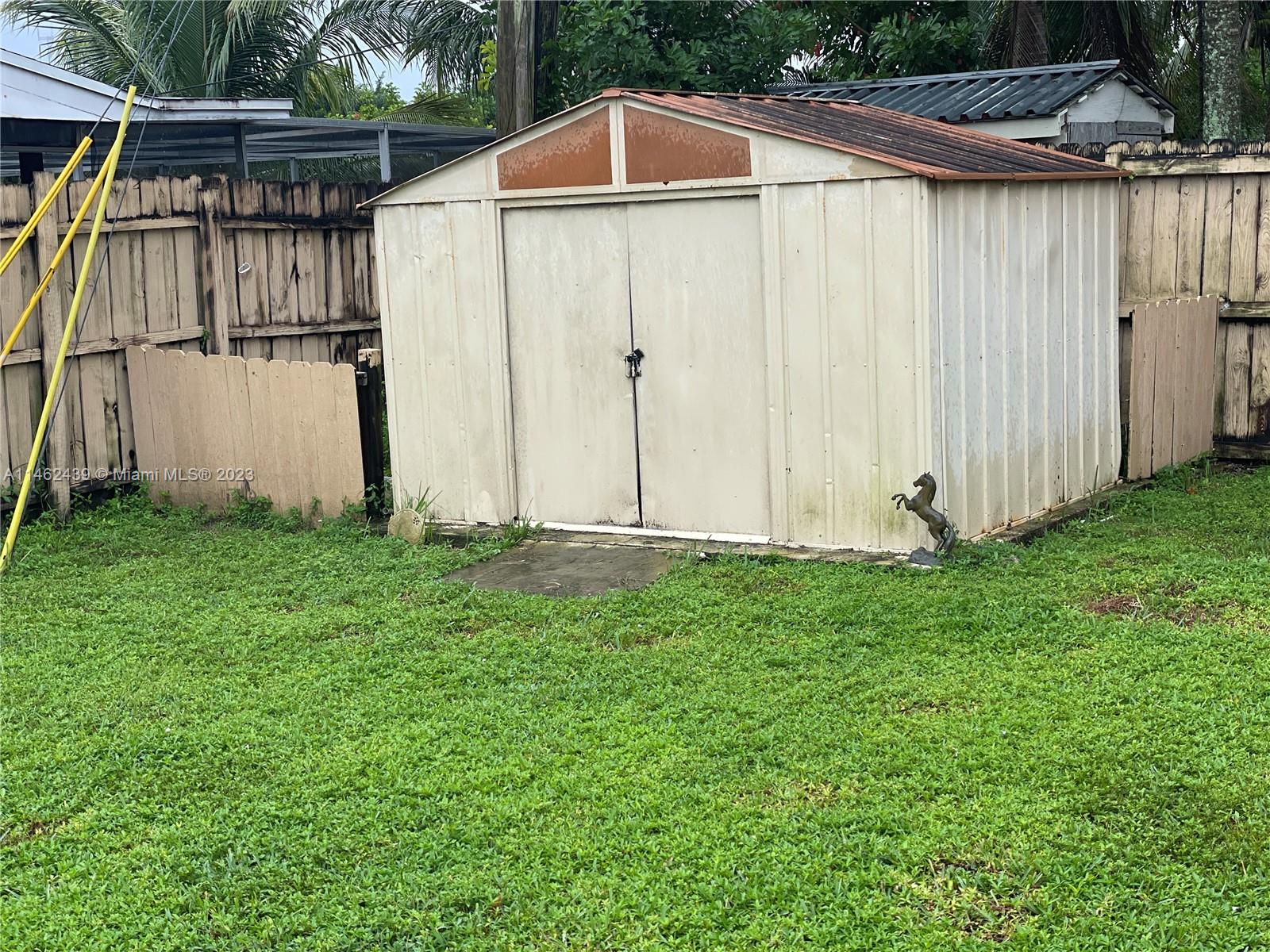Listing Photo 17