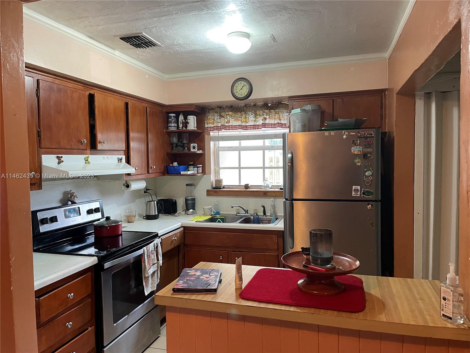Listing Photo 6