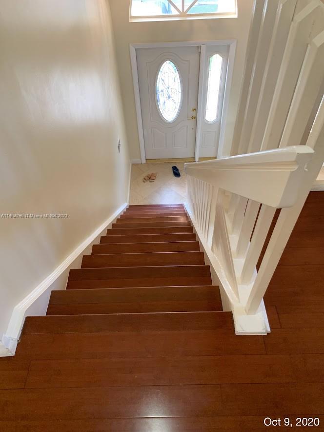 Listing Photo 10