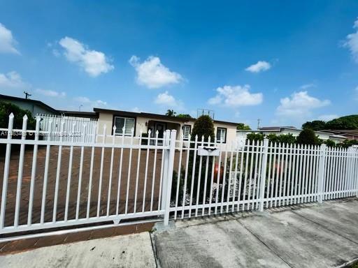 351 W 34th St  For Sale A11463463, FL