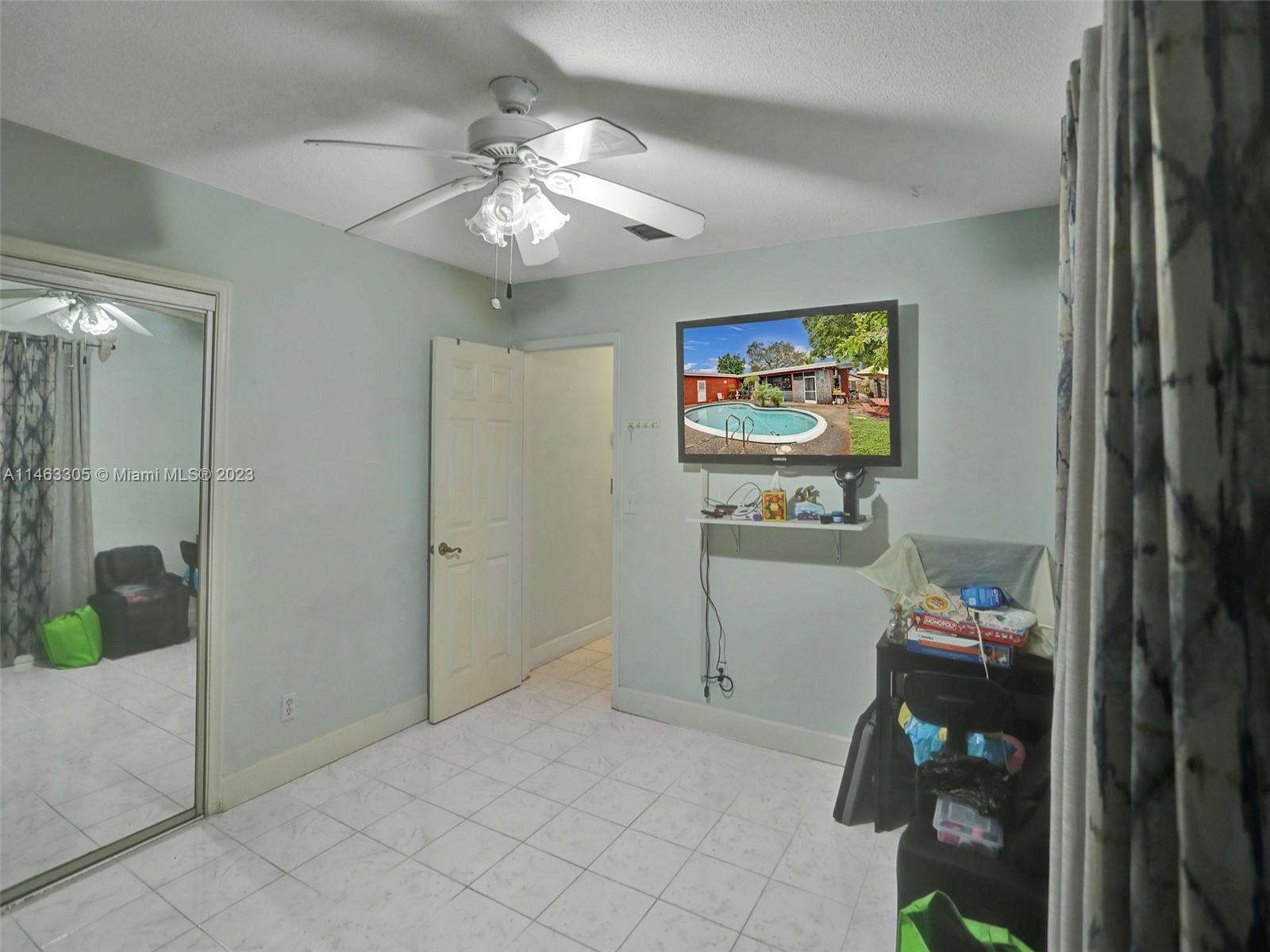 Listing Photo 32