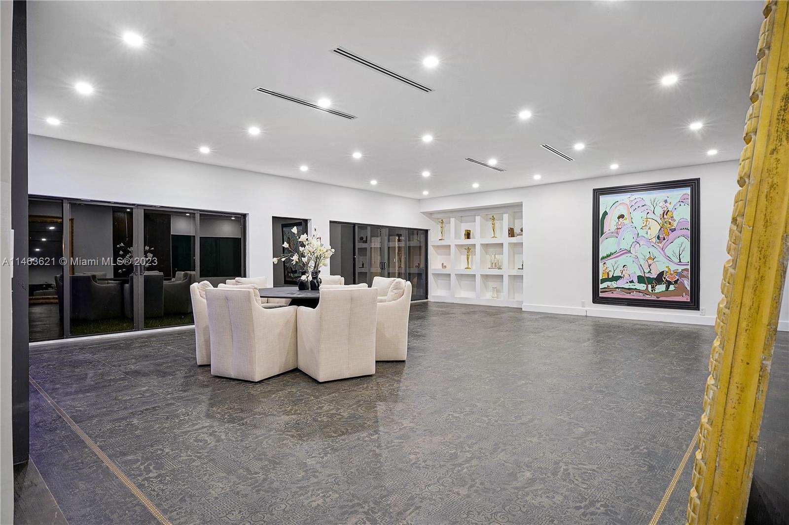Listing Photo 15
