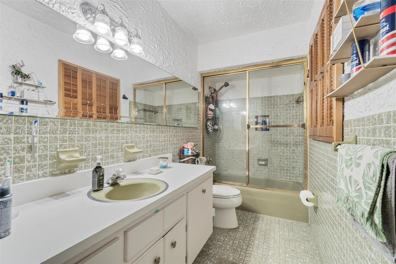 Listing Photo 23