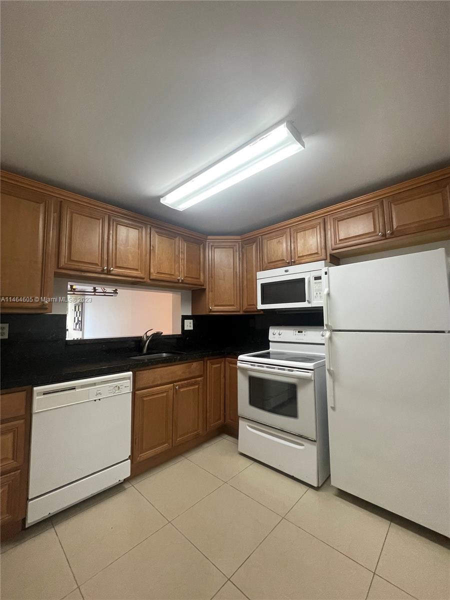 10835 SW 112th Ave 203, Miami, Florida 33176, 2 Bedrooms Bedrooms, ,2 BathroomsBathrooms,Residential,For Sale,10835 SW 112th Ave 203,A11464605