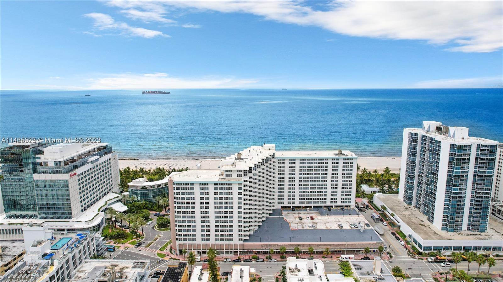 2899  Collins Ave #1042 For Sale A11465523, FL
