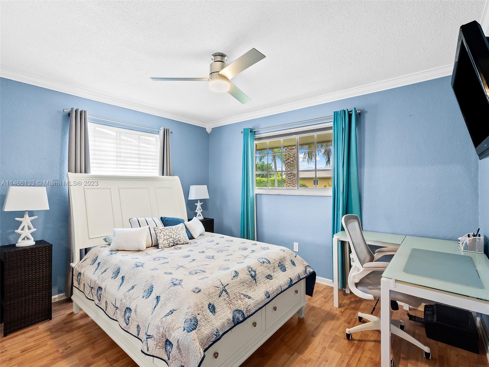 Listing Photo 10