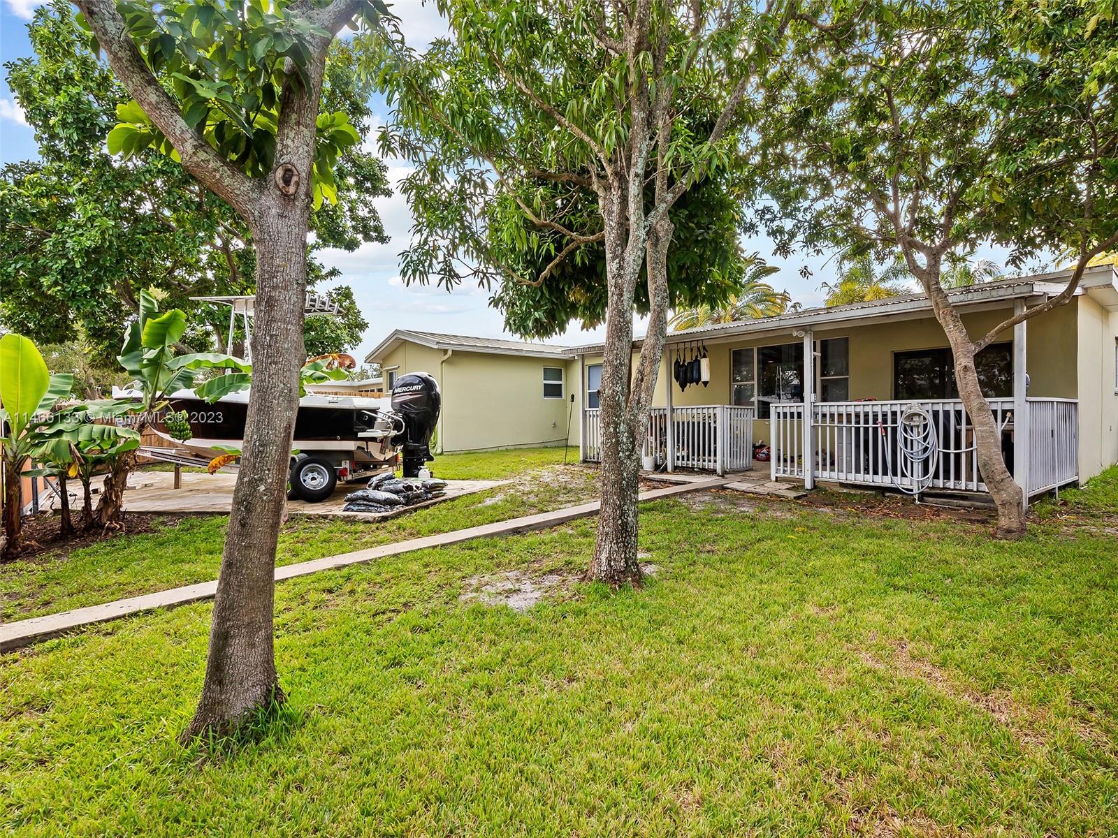 Listing Photo 18