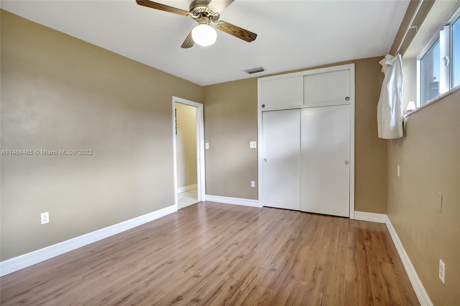 Listing Photo 18