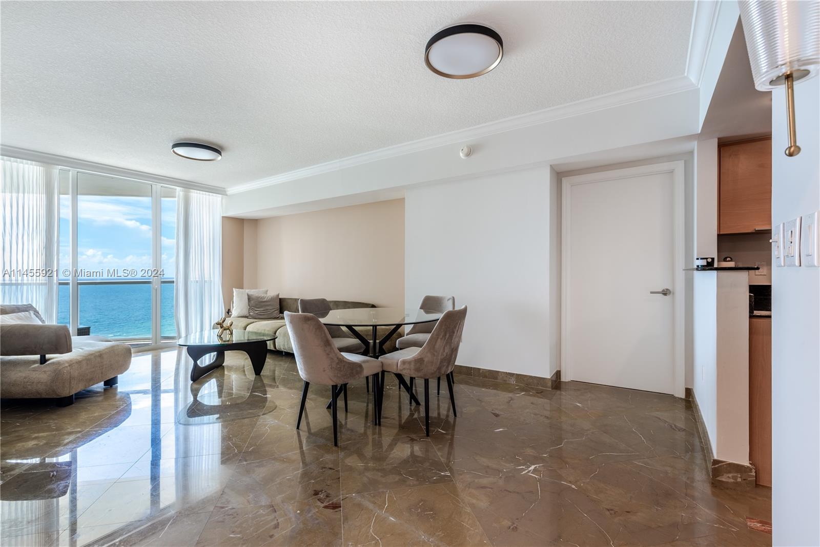 Photo 2 of La Perla Apt 2501 in Sunny Isles Beach - MLS A11455921