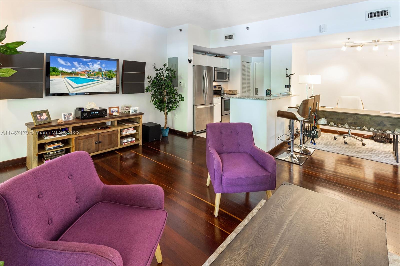 Photo 2 of The Ambassadors Condo Apt 101 in Miami Beach - MLS A11467179
