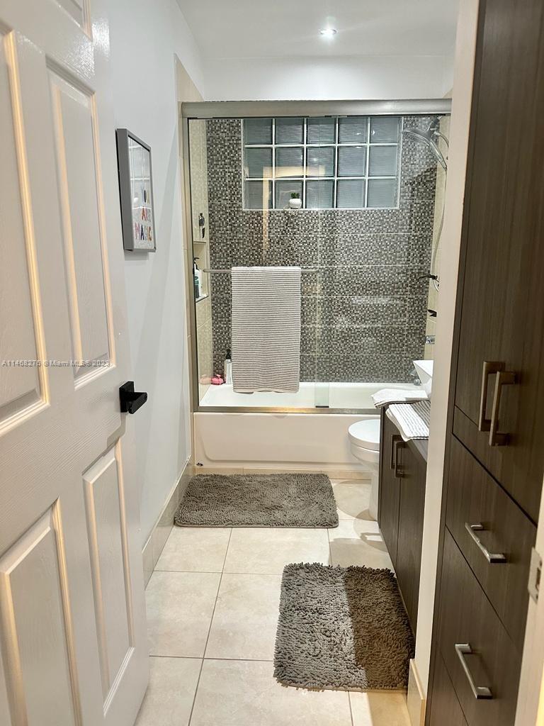 Listing Photo 16