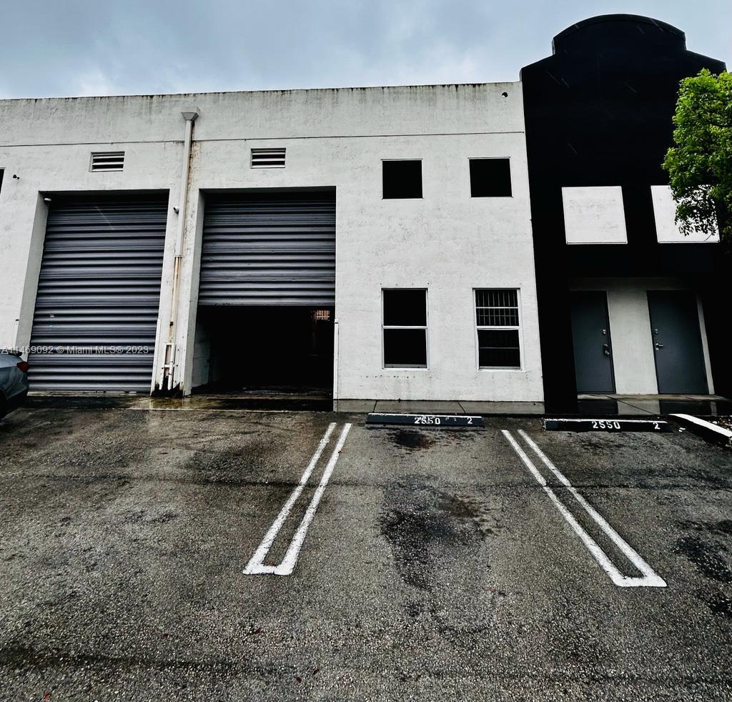 Commercial Lease for sale in Hialeah, Florida, A11469092