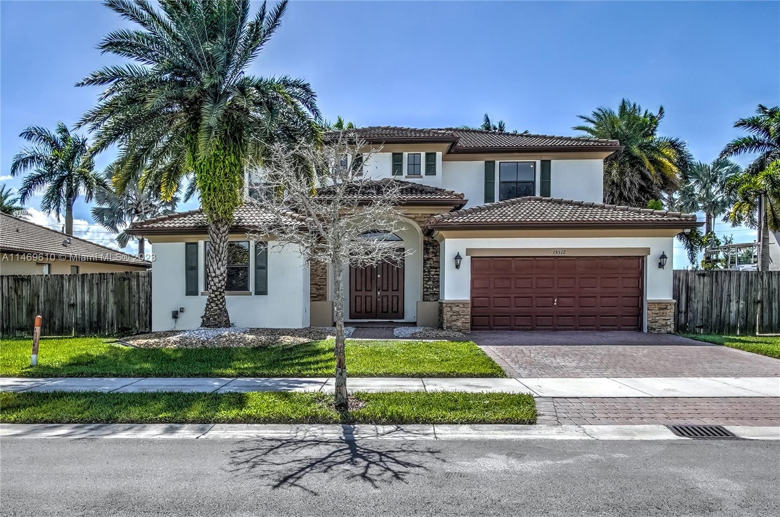 15512 SW 119th Ter  For Sale A11469610, FL