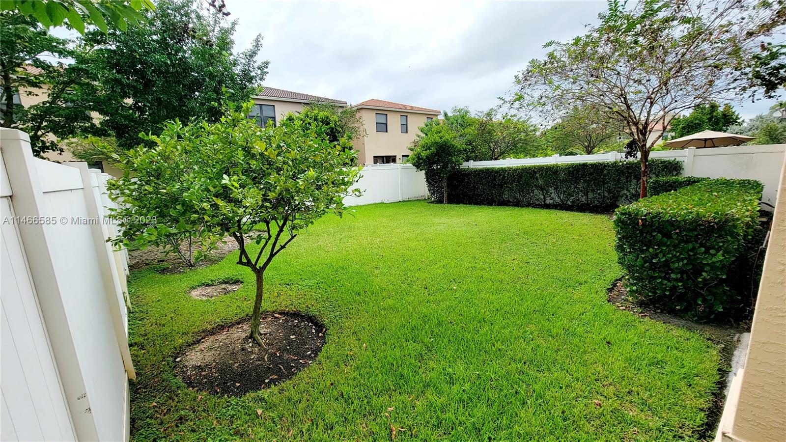 Listing Photo 18