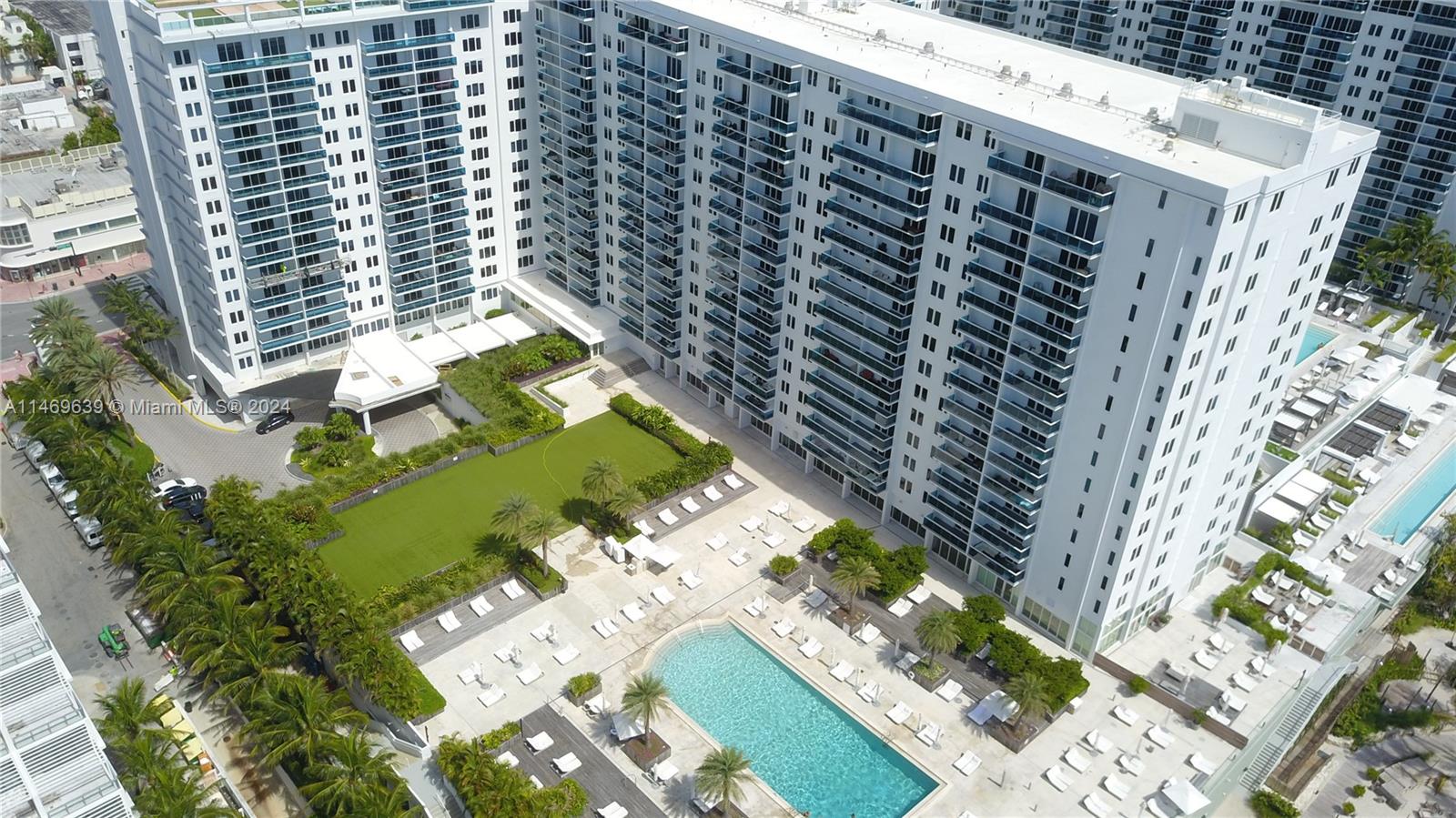 2301  Collins Ave #940 For Sale A11469639, FL