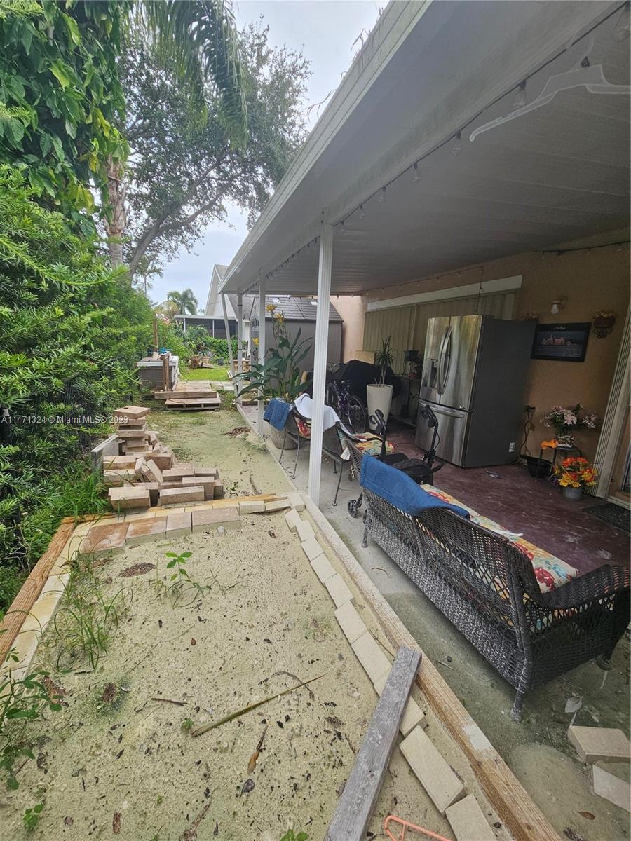 Listing Photo 14