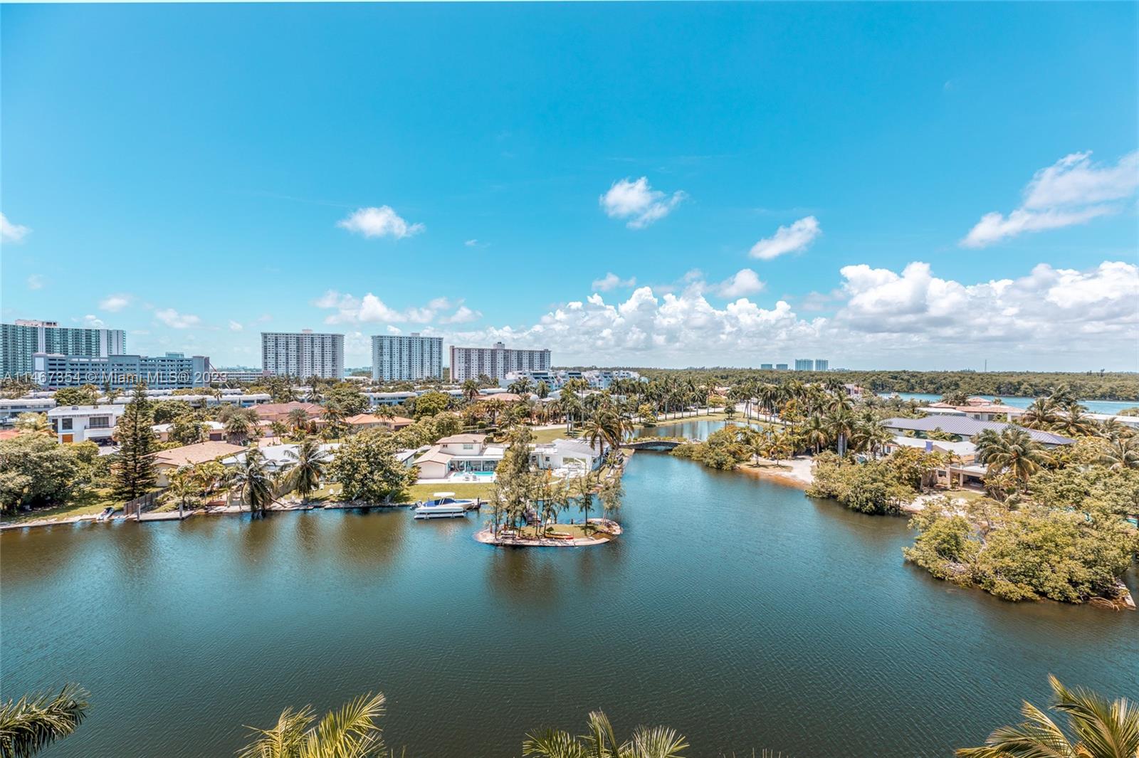 Photo 1 of Oceania V Apt 655 in Sunny Isles Beach - MLS A11467354