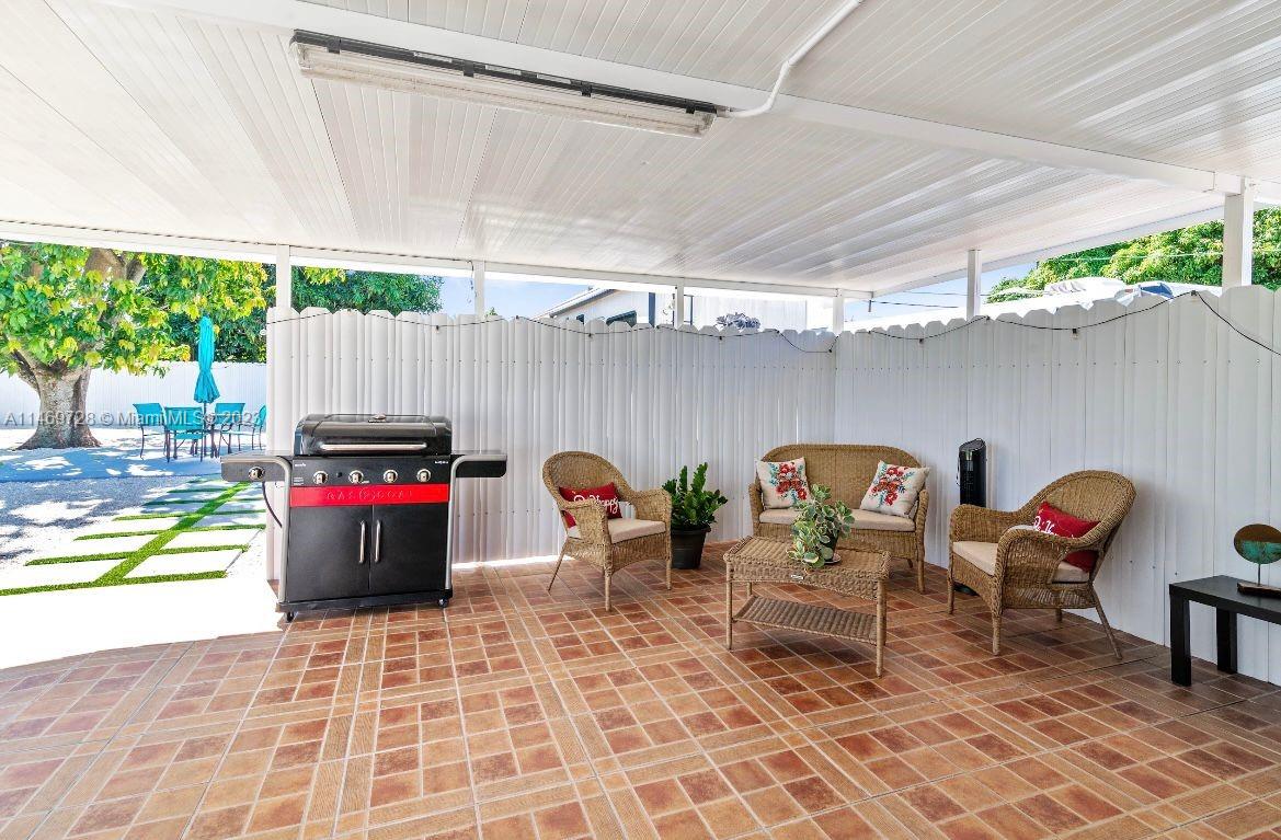 Photo 30 of 3410 NW 98th St in Miami - MLS A11469728