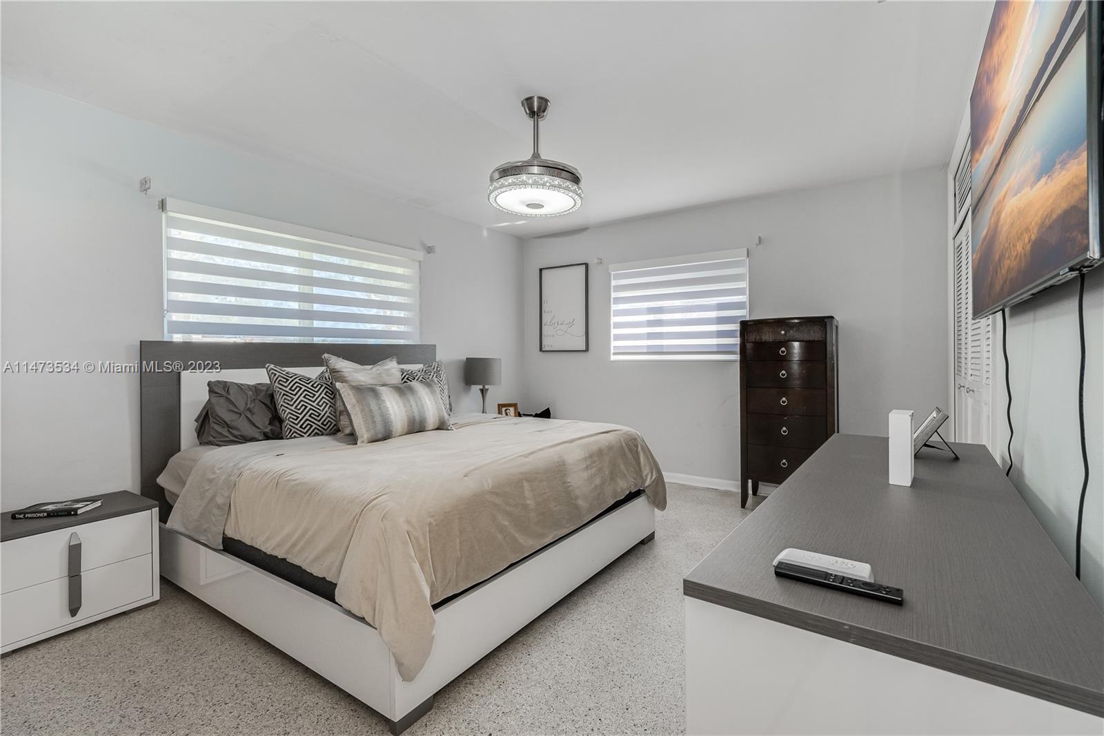 Listing Photo 15