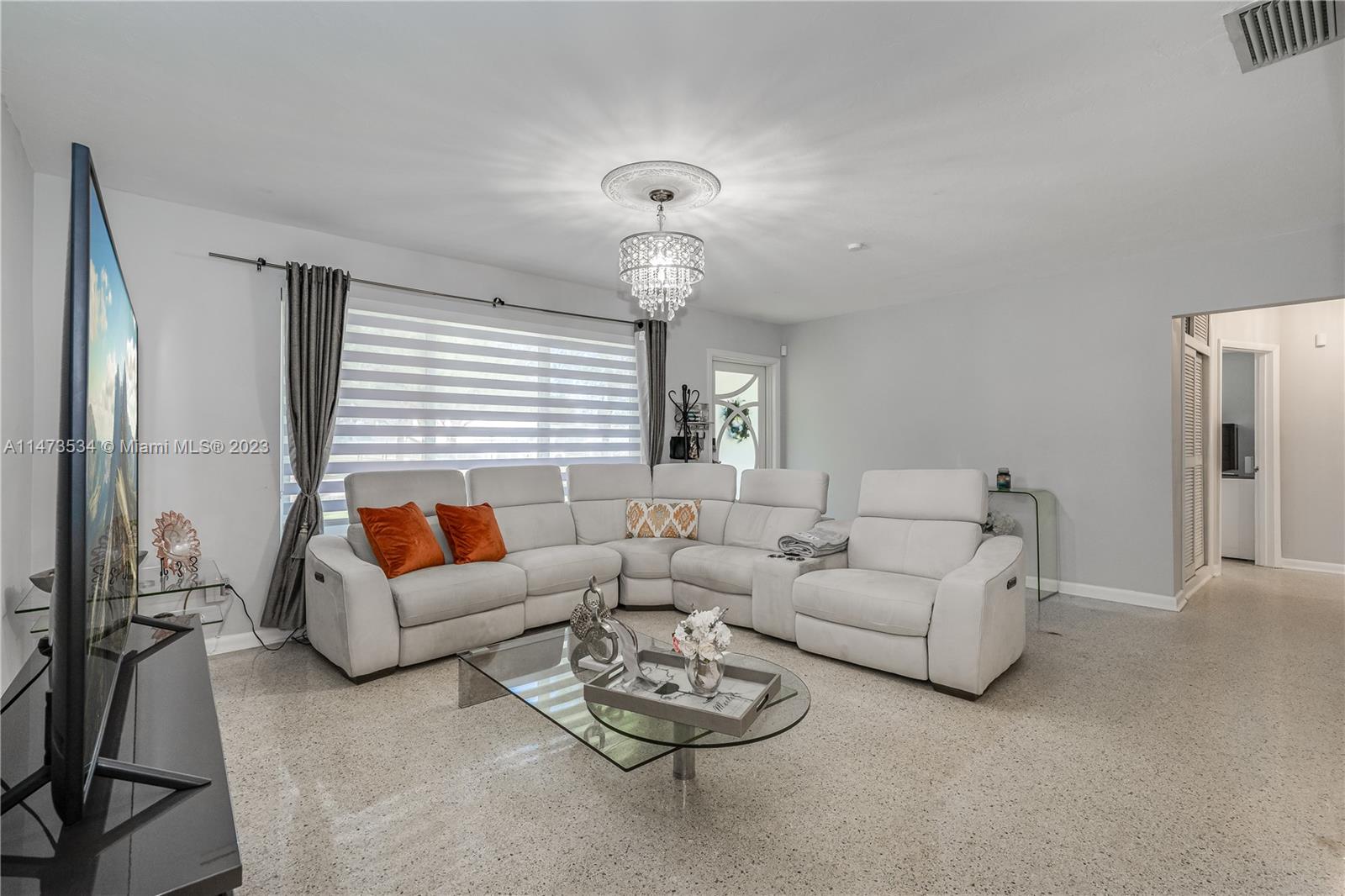 Listing Photo 21