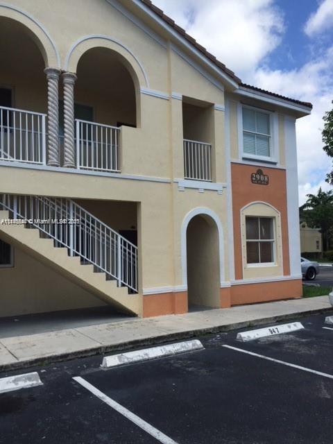 2908 SE 17th Ave #101 For Sale A11475848, FL