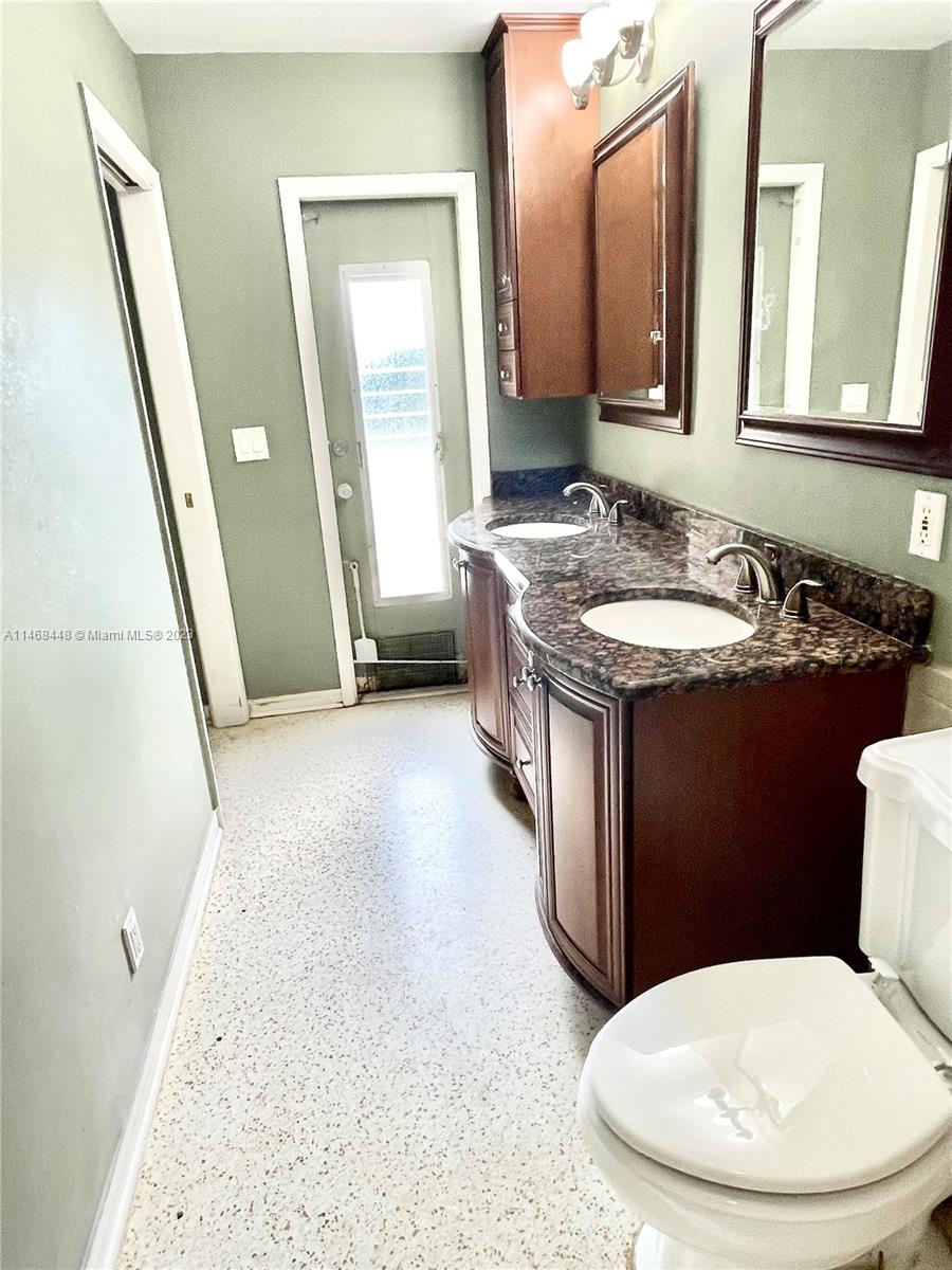 Listing Photo 16