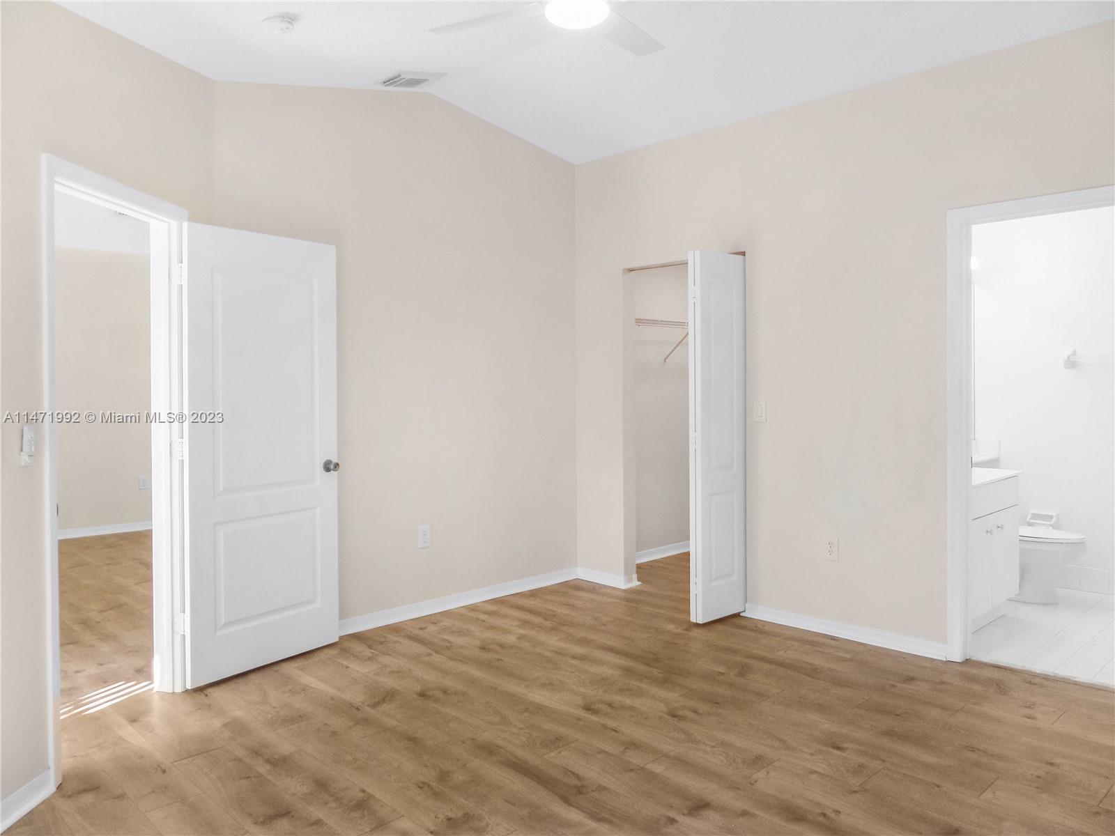 Listing Photo 9