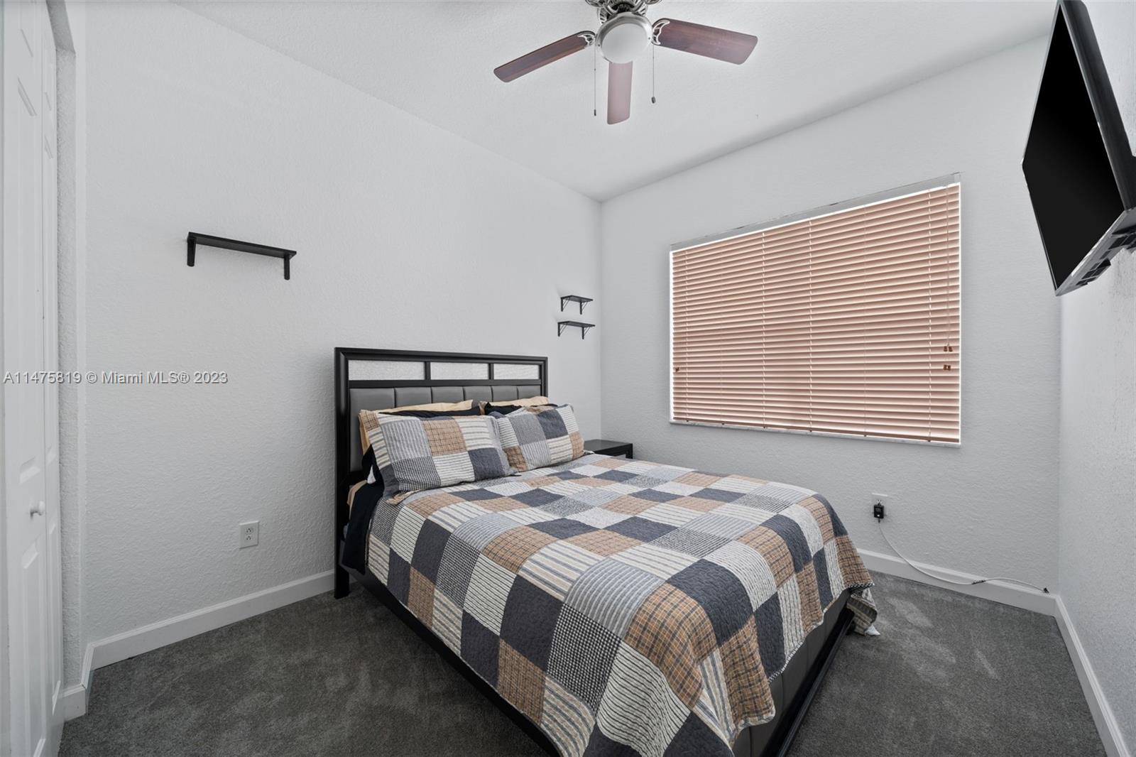 Listing Photo 19