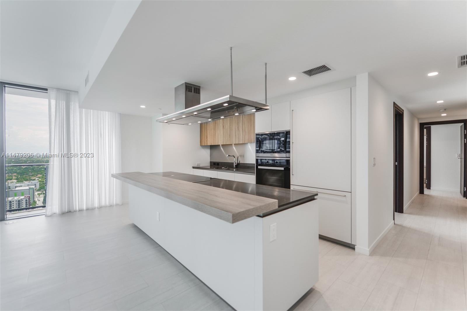 1000  Brickell Plz #3302 For Sale A11479206, FL