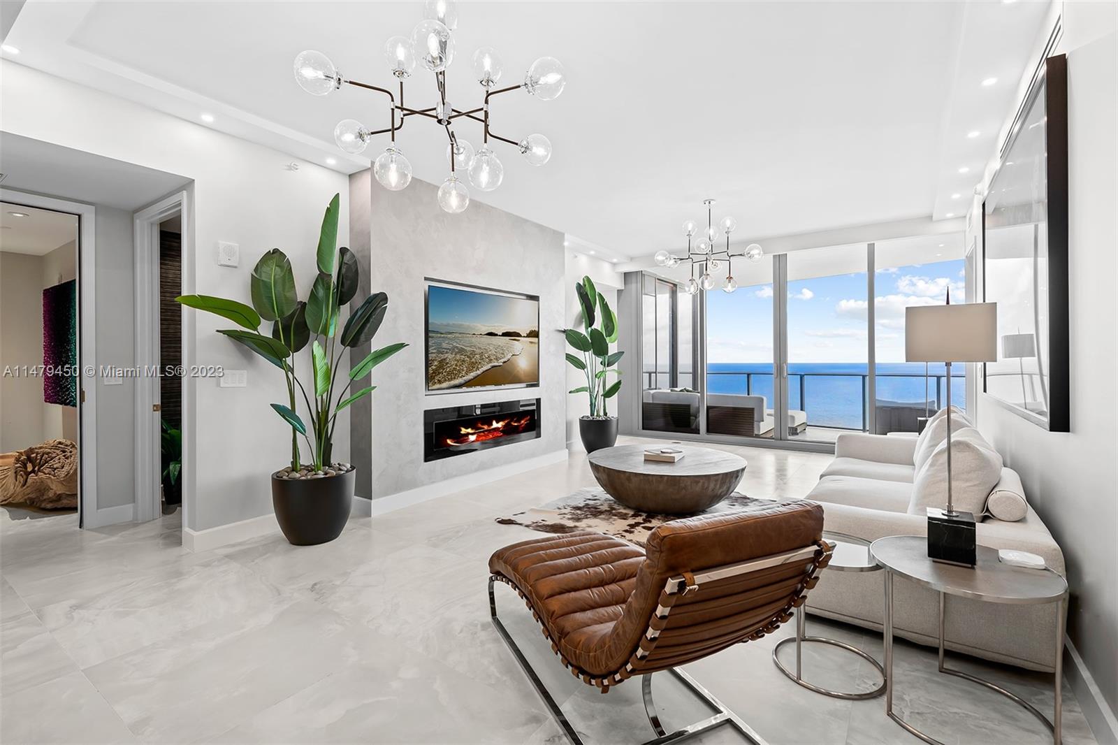 15701 Collins Ave #4604