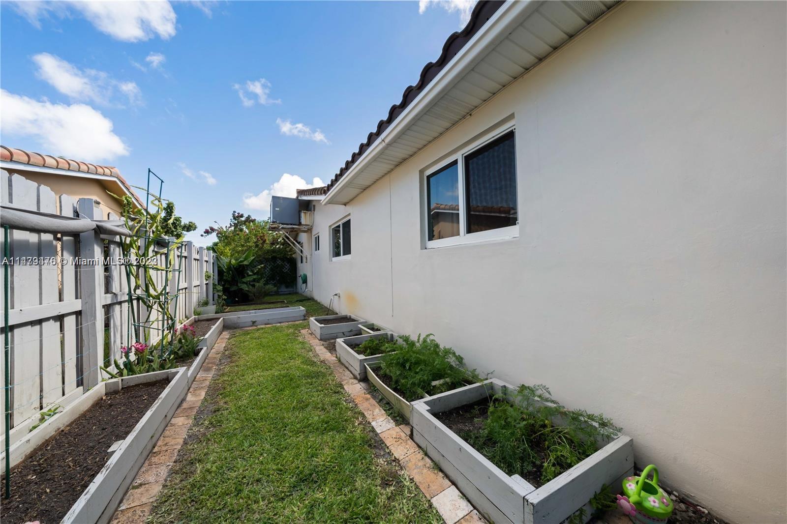 Listing Photo 33
