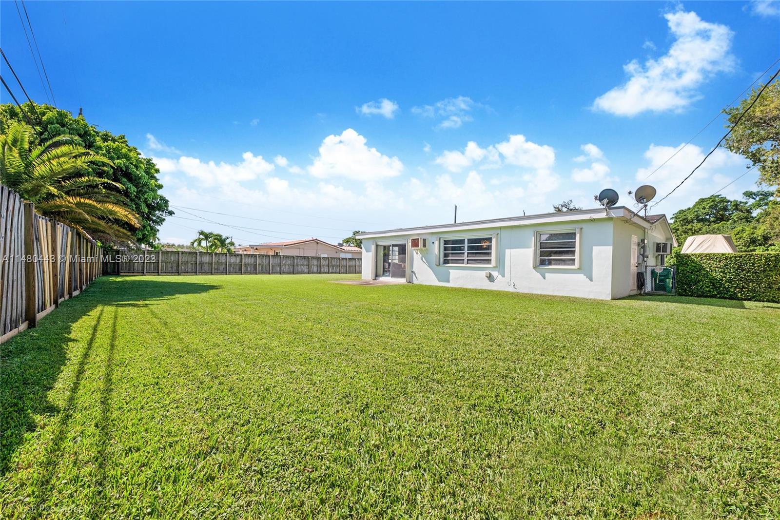 Listing Photo 16