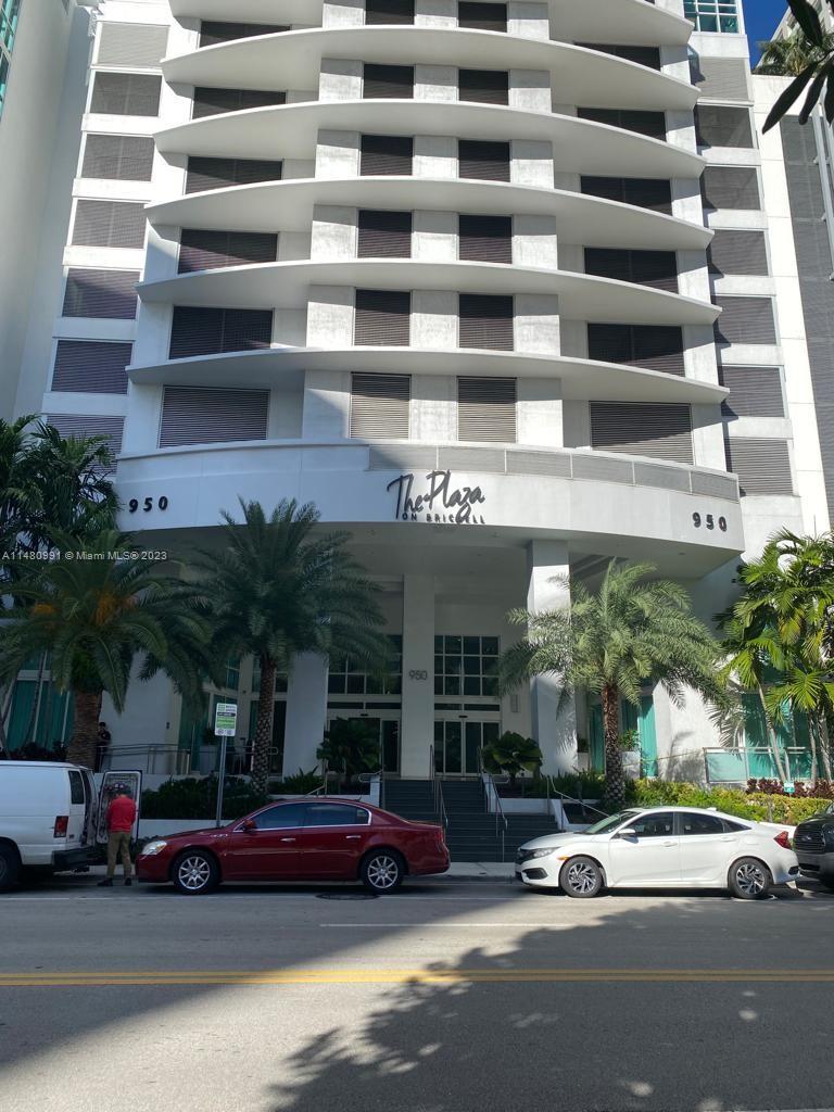 Photo 2 of Plaza On Brickell 950 Apt 1908 in Miami - MLS A11480991
