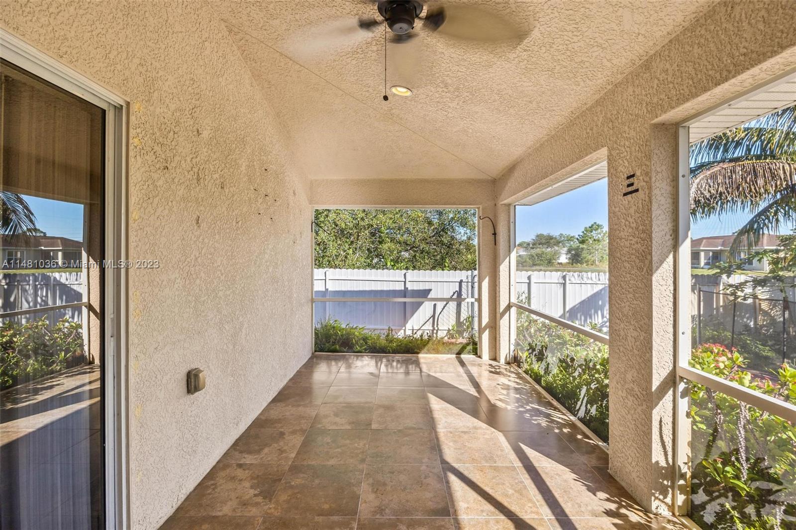 Listing Photo 11