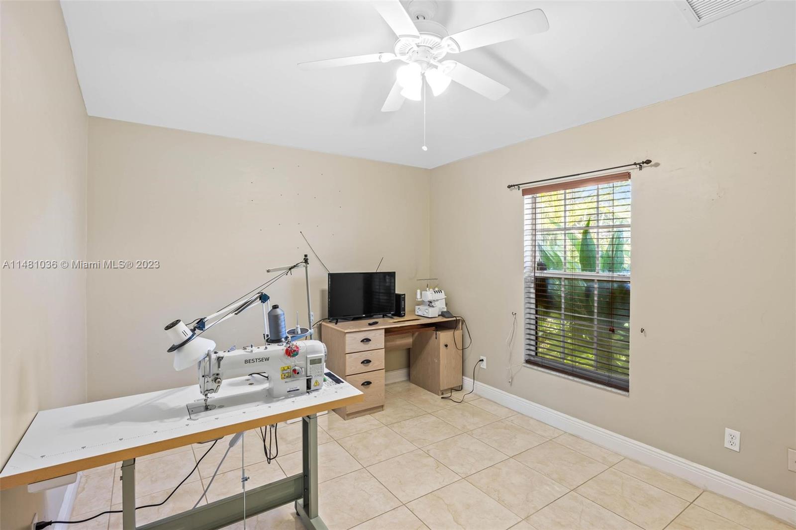 Listing Photo 22