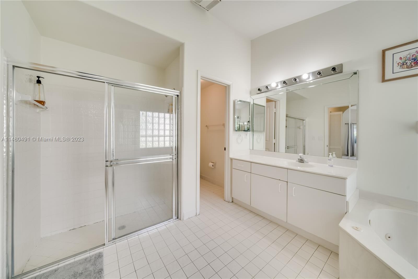 Listing Photo 23