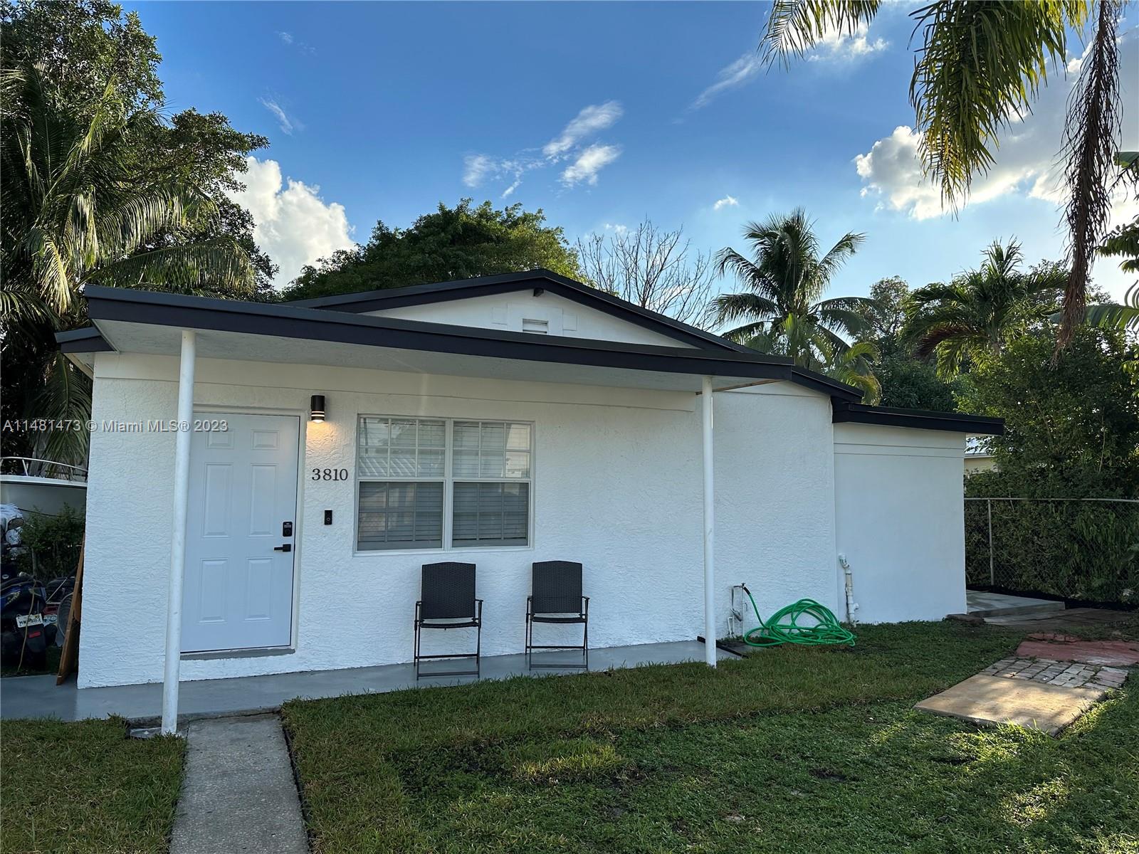 Beautiful and remodeled starters home with 2/2 centrally located close to I95. New roof, beautiful ceramic floors, new bathrooms and kitchen with top of the line counter tops. Huge backyard with plenty of space for pool, RV, boat or adding another structure.